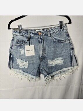 NWT Litz by Uniq Distressed High Rise Denim Shorts | Frayed Hem | Small